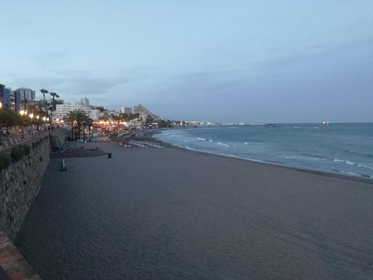Apartament Apartamento En La Playa Con Piscina Benalmádena Zewnętrze zdjęcie
